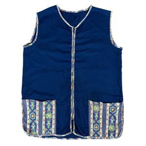 Vintage Handmade Quilt Floral Folk Scandinavian Pattern Vest Fits like Medium